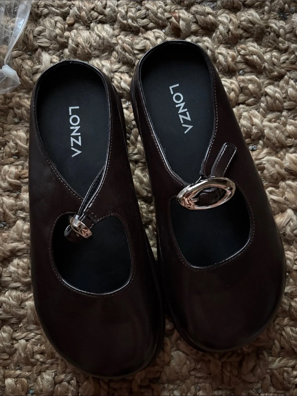 LONZA SZ 37 US 6 SANDAL NWOB
